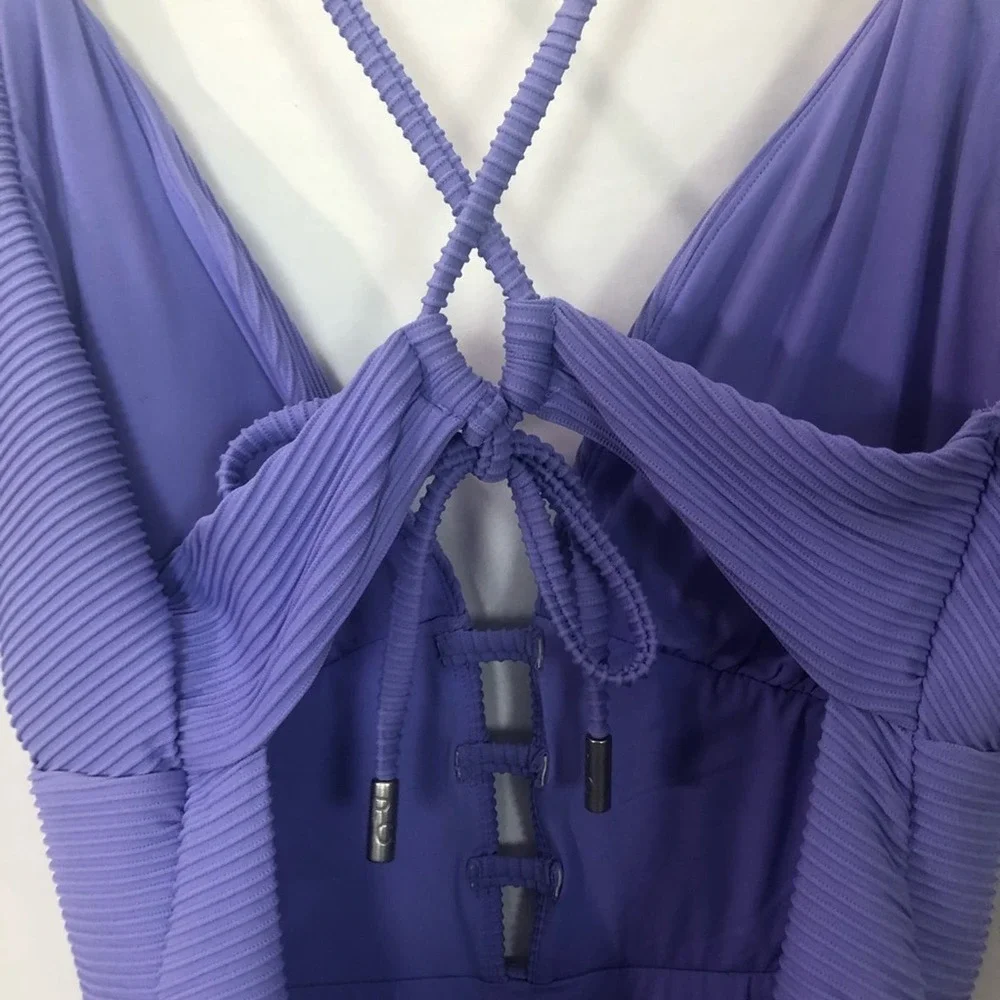 NWT Red Carter Ribbed Plunge One Piece Swimsuit‎ Size Large Lilac Riviera Sunset